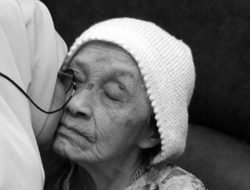 Kumpulan Doa untuk Orangtua di Momen Spesial Hari Ibu