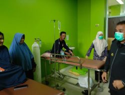 Petugas KPPS yang Dirawat di RSUD karena Kelelahan Dibesuk Pj Bupati