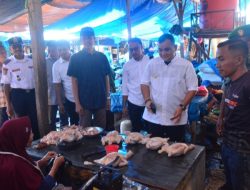 Pj. Bupati Sinjai Pastikan Stok Pangan Aman Jelang Idul Fitri 1445 Hijriah