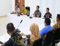 Pj Bupati Sinjai Tekankan Forkopimcam Gunakan Bantuan Keuangan Sesuai Standar Pemprov