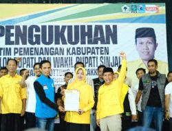 Kukuhkan Tim Pemenangan, Kartini-Muzakkir Optimis Menang Pilkada Sinjai