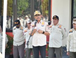 Pj. Bupati Sinjai Minta Satpol PP dan Damkar Jaga Stabilitas Jelang Pilkada