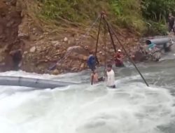 Berjibaku Perbaiki Pipa Patah di Balantieng, Dirut PDAM Sinjai Pastikan Suplai Air Kembali Normal