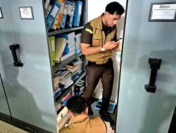 Kasus Dugaan Korupsi SPAM IKK Rp10,5 M: Kejari Sinjai Geledah Dua Kantor Balai di Makassar