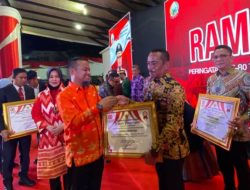 Sinjai Diganjar Penghargaan Terbaik di Sulsel Kelola Kelautan dan Perikanan