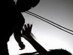 Aksi Brutal suami Mabuk: Istri Ditebas Parang, Jari Putus Seketika