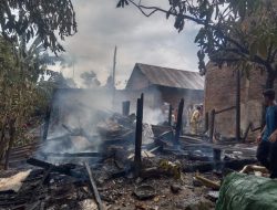 Pagi Mencekam di Sinjai Barat, Rumah Kosong Tiba-tiba Terbakar