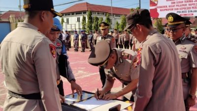 Mutasi Besar di Polres Sinjai, Kapolres Tekankan Kinerja Unggul