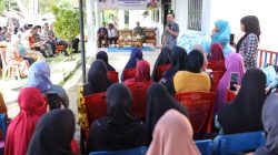Bupati Bone Salurkan 720 Paket Bantuan untuk Keluarga Miskin dan Rentan