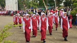 Pelajar Sinjai Unjuk Kekompakan di Gerak Jalan Indah HUT RI