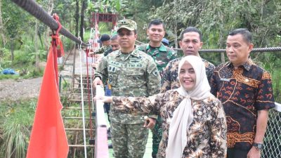 Bupati Sinjai Resmikan Jembatan Gantung, Puluhan Pelajar Tak Lagi Memutar