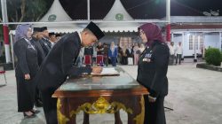 Tiga Kali Pimpin Pelantikan, Bupati Ratnawati Kembali Rotasi Pejabat Sinjai